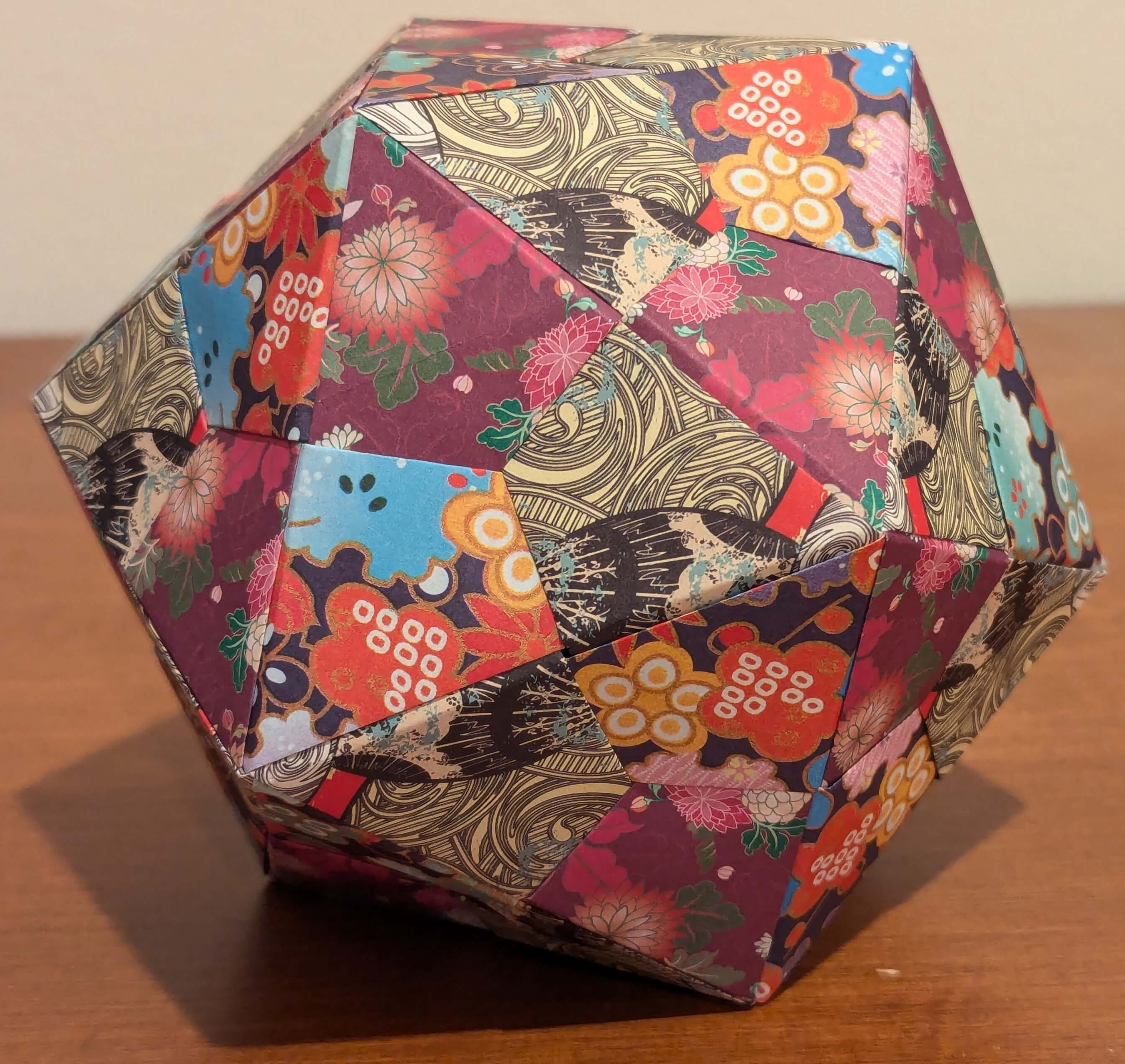 An origami solid icosahedron